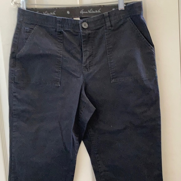 Gloria Vanderbilt cropped slacks 10 - Picture 1 of 5